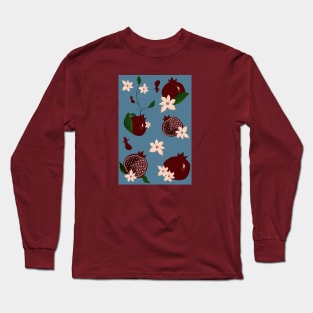 Pattern with pomegranate fruits Long Sleeve T-Shirt